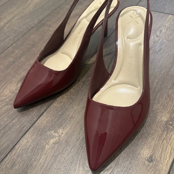 Nine West NWOT Kately 9x9 Slingback Pumps
PLUM PATENT Size  7.5 - Picture 10 of 10